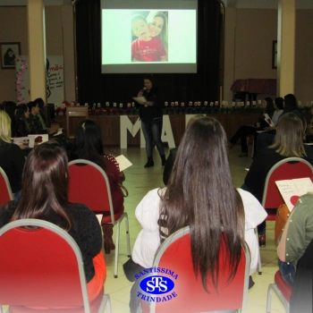 Homenagem às Mães do Infantil 4