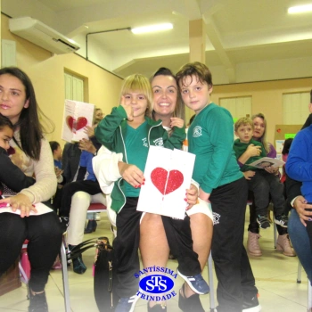 Homenagem às Mães do Infantil 4