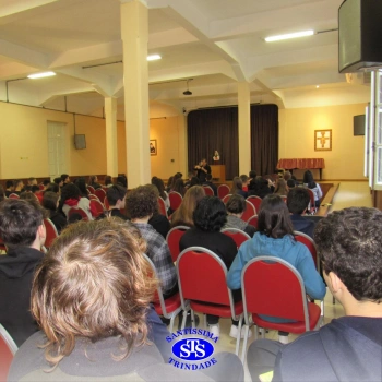 Hoje tivemos a presença de dois escritores do Colégio