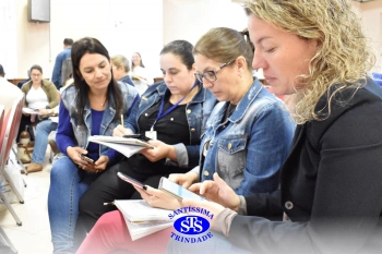 Avaliação é foco de estudo pedagógico