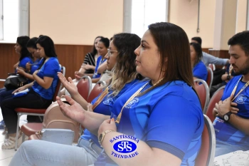 Professores retornam ao Colégio para participar das reuniões pedagógicas