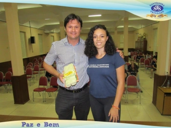 Ensino Médio - Painel com ex-alunos