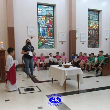Celebrações na Capela do Colégio