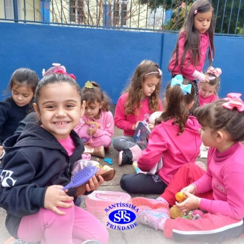 Alunos trabalham o cultivo da amizade franciscana | Infantil 4B