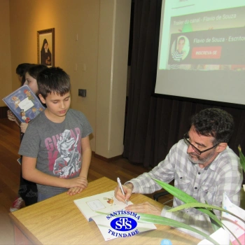 5º ano | Encontro entre leitores e escritor promove experiências enriquecedoras