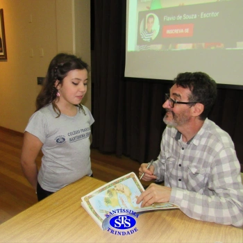 5º ano | Encontro entre leitores e escritor promove experiências enriquecedoras
