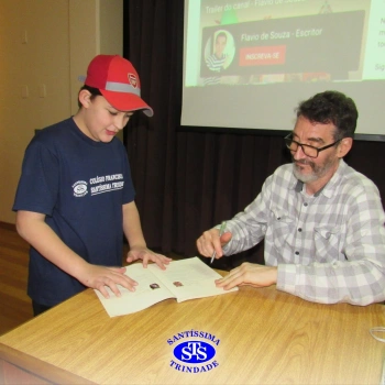 5º ano | Encontro entre leitores e escritor promove experiências enriquecedoras
