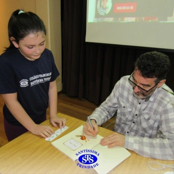 5º ano | Encontro entre leitores e escritor promove experiências enriquecedoras