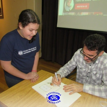 5º ano | Encontro entre leitores e escritor promove experiências enriquecedoras