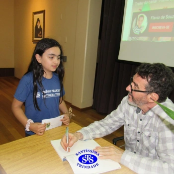 5º ano | Encontro entre leitores e escritor promove experiências enriquecedoras