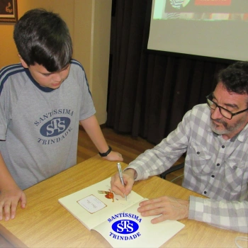 5º ano | Encontro entre leitores e escritor promove experiências enriquecedoras