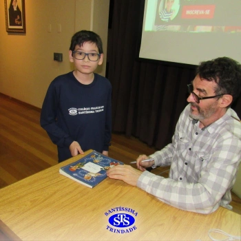 5º ano | Encontro entre leitores e escritor promove experiências enriquecedoras