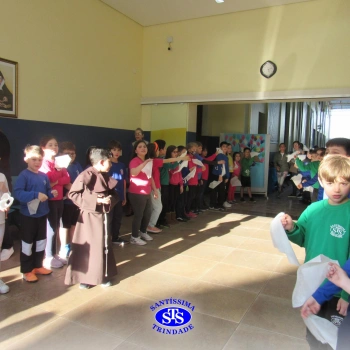 Infantil 5 e 2º ano | Acolhida franciscana