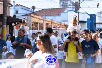 Caminhada Franciscana pela Paz reúne comunidade educativa