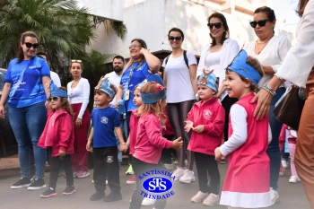 Caminhada Franciscana pela Paz reúne comunidade educativa