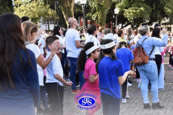 Caminhada Franciscana pela Paz reúne comunidade educativa