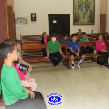 Celebrações com as turmas do 1º ano 4, 5º ano 1, 3º ano 2 e 5º ano 2