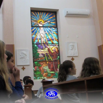 Celebrações com as turmas do 1º ano 4, 5º ano 1, 3º ano 2 e 5º ano 2