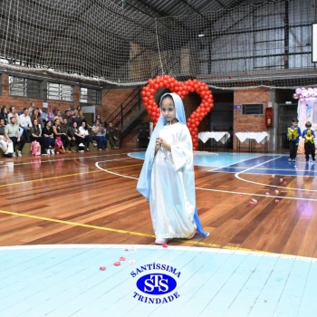 Emoção e muito amor marcam as Homenagens às Mães da Educação Infantil