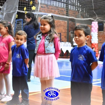 Emoção e muito amor marcam as Homenagens às Mães da Educação Infantil