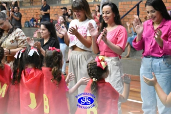 Homenagem às mães | Infantil 2 e 5