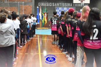 Alunos de 6º e de 7º ano participam dos Jogos Interséries Franciscanos 