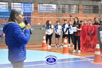 Alunos de 6º e de 7º ano participam dos Jogos Interséries Franciscanos 