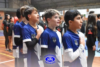 Alunos de 6º e de 7º ano participam dos Jogos Interséries Franciscanos 