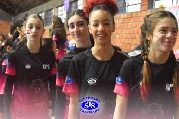 Alunos de 6º e de 7º ano participam dos Jogos Interséries Franciscanos 