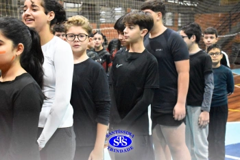 Alunos de 6º e de 7º ano participam dos Jogos Interséries Franciscanos 