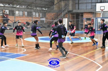 Alunos de 6º e de 7º ano participam dos Jogos Interséries Franciscanos 