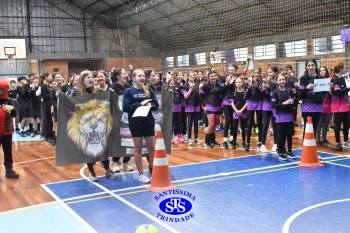 Alunos de 6º e de 7º ano participam dos Jogos Interséries Franciscanos 