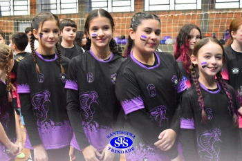 Alunos de 6º e de 7º ano participam dos Jogos Interséries Franciscanos 