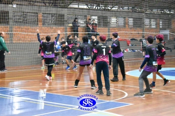 Alunos de 6º e de 7º ano participam dos Jogos Interséries Franciscanos 