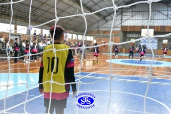 Alunos de 6º e de 7º ano participam dos Jogos Interséries Franciscanos 