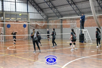 Alunos de 6º e de 7º ano participam dos Jogos Interséries Franciscanos 