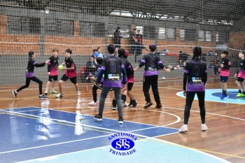 Alunos de 6º e de 7º ano participam dos Jogos Interséries Franciscanos 
