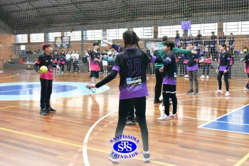 Alunos de 6º e de 7º ano participam dos Jogos Interséries Franciscanos 