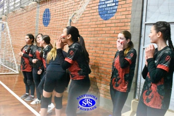 Alunos de 6º e de 7º ano participam dos Jogos Interséries Franciscanos 