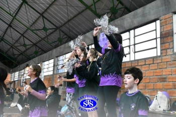 Alunos de 6º e de 7º ano participam dos Jogos Interséries Franciscanos 