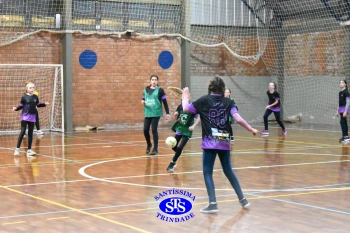 Alunos de 6º e de 7º ano participam dos Jogos Interséries Franciscanos 
