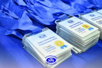 Alunos de 6º e de 7º ano participam dos Jogos Interséries Franciscanos 