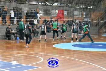 Alunos de 6º e de 7º ano participam dos Jogos Interséries Franciscanos 