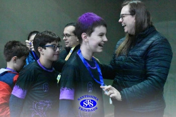 Alunos de 6º e de 7º ano participam dos Jogos Interséries Franciscanos 