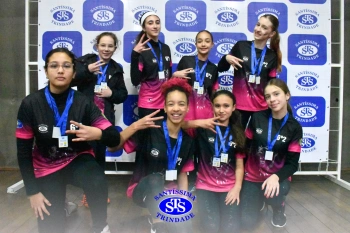 Alunos de 6º e de 7º ano participam dos Jogos Interséries Franciscanos 