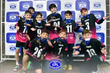 Alunos de 6º e de 7º ano participam dos Jogos Interséries Franciscanos 