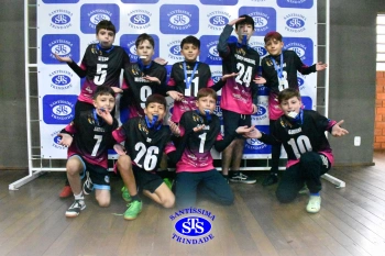 Alunos de 6º e de 7º ano participam dos Jogos Interséries Franciscanos 