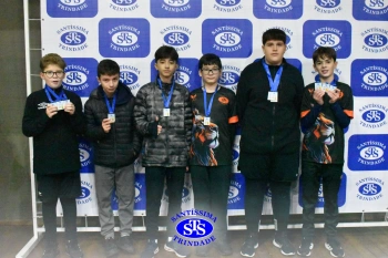 Alunos de 6º e de 7º ano participam dos Jogos Interséries Franciscanos 