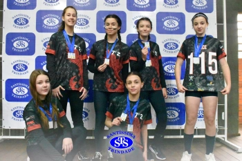 Alunos de 6º e de 7º ano participam dos Jogos Interséries Franciscanos 