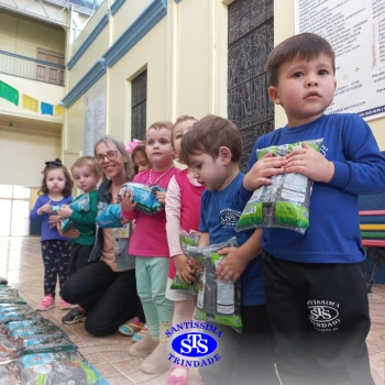 Arrecadamos mais de 800 quilos de alimentos no Gesto Fraterno de Corpus Christi 